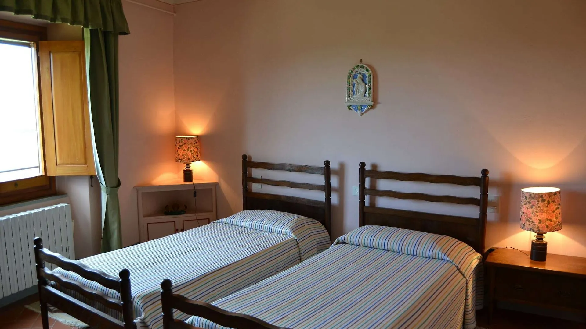 Agriturismo Montereggi contacts